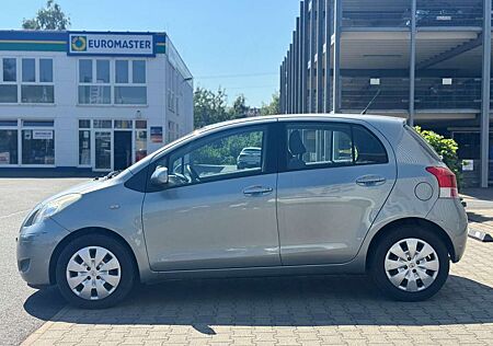 Toyota Yaris 1.3 Sol