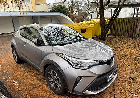 Toyota C-HR Hybrid 2.0 Hybrid Team Deutschland