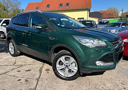Ford Kuga Titanium4x4, 2.0L,Euro 6,Teilleder,Navi,HU/AU Neu