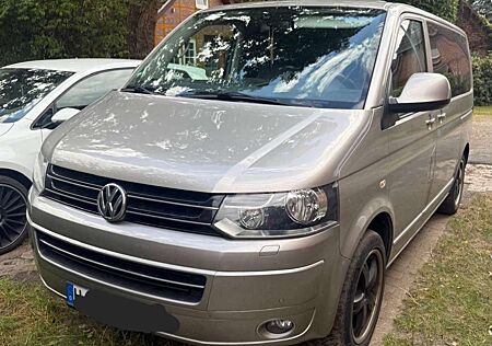 VW T5 Multivan gebraucht kaufen VW T5 Multivan Volkswagen Highline