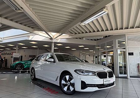 BMW 520 d Touring AUT./LASER/HUD/CAM/DAB/A.TEMPO