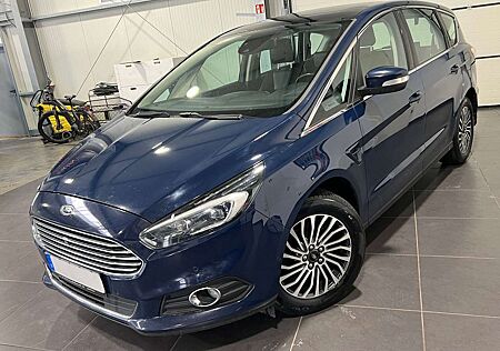 Ford S-Max 2.0 TDCi **7-Sitze*Navi*Kamera*AHK*Pano**