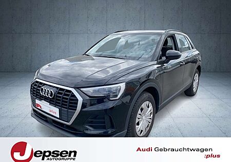 Audi Q3 TFSI e 45 TFSI e 180(245) S tronic AHK KAM