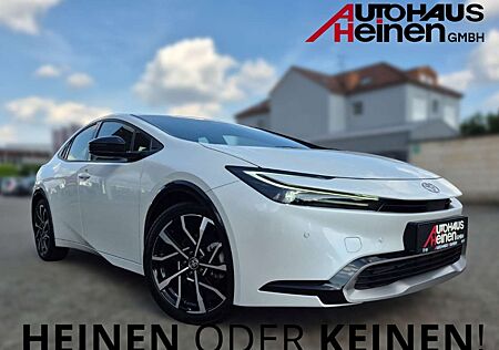 Toyota Prius Plug-in Hybrid Executive Navi LED ACC El. Heckklap
