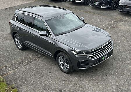 VW Touareg Volkswagen R-Line 3.0 TDI 4MOTION AHK LED NAVI PDC