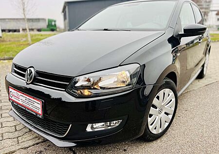 VW Polo Volkswagen Life