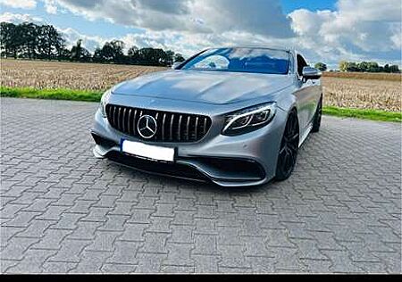 Mercedes-Benz S 63 AMG Coupe 4Matic Speedshift 7G-MCT