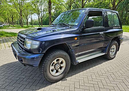 Mitsubishi Pajero TD Classic 2500 (3trg.)