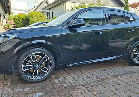 BMW X2 X2 sDrive20i mit Ganzjahresreifen und BMW Garantie