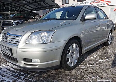 Toyota Avensis 1.8 VVT-i Automatik Sol