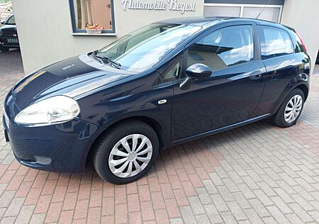 Fiat Punto KLIMA+AHK+ALLWETTER+HU-01/26+GEPFLEGT!
