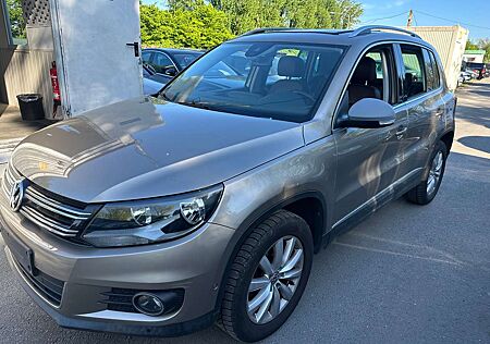 VW Tiguan Volkswagen 2.0 TDI4Motion AUTOMATIK.KEY LESS GO.LEDER.PANORAM