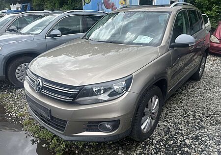 VW Tiguan Volkswagen 2.0 TDI4Motion AUTOMATIK.KEY LESS GO.LEDER.PANORAM