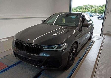 BMW 530 d LIMOUSINE M SPORT/SHADOW/LASER/ACC/HuD/eGSD