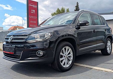 VW Tiguan Volkswagen Sport & Style BMT / Text lesen