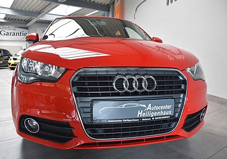 Audi A1 1.4 Sportback STronic Navi Sitzheiz Leder PDC
