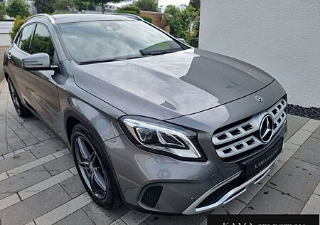 Mercedes-Benz GLA 200 *PANORAMA*SERVICE NEU*LED*NAVI*WIE NEU*