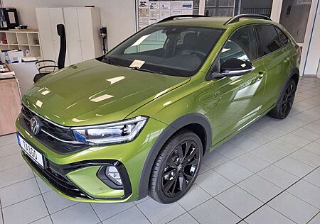 VW Taigo Volkswagen R-Line Black Style DSG 18"LM 2AC+ LED+ TravelAss