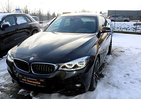 BMW 320 xDrive M Sport Panorama Harman Kardon