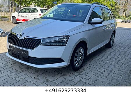 Skoda Fabia Combi Ambition 1 Hand/PDC/KLIMA/TEMP