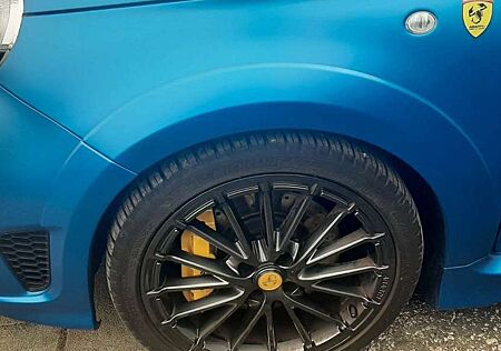 Abarth 595 Competizione Matt Blau Bodykitt Bi-Posto