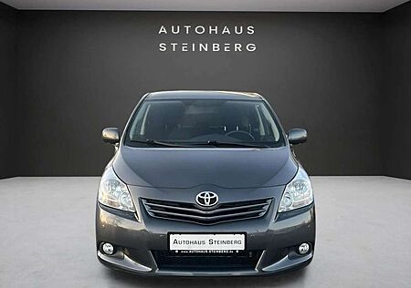 Toyota Verso AUTOMATIK+NAVIGATION+KAMERA+PANO Travel