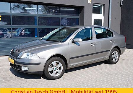 Skoda Octavia Lim. 1.6 "Team Edition" 2.Hand PDC ALU