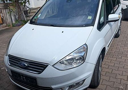 Ford Galaxy Ghia 1.6 Ecoboost 7-Sitzer