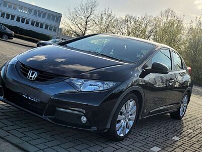 Honda Civic 1.8 i-VTEC Sport