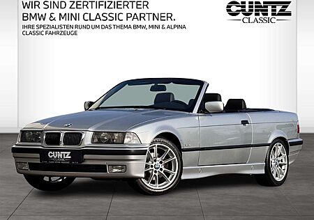 BMW 320 i HIFI SYSTEM KLIMA LEDER PDC EXCLUSIVE EDITION