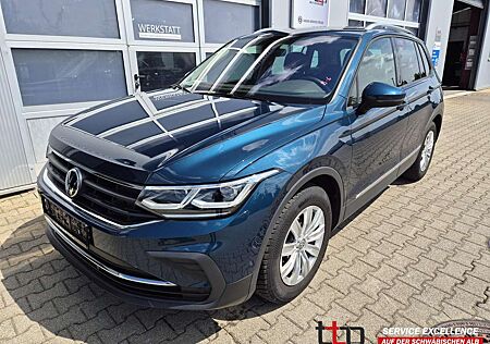 VW Tiguan Volkswagen 1.5 TSI Active MATRIX R.Kamera Keyless