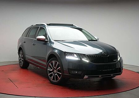 Skoda Octavia 2.0 TDI 4x4 DSG Scout Navi/ACC/Pano/AHK/