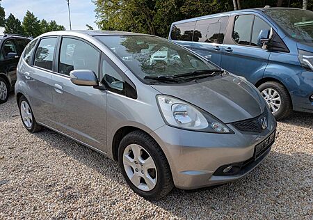 Honda Jazz 1.4 i-VTEC , Tüv 3/2027 Klima