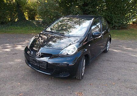 Toyota Aygo AYGO Klima-Servo