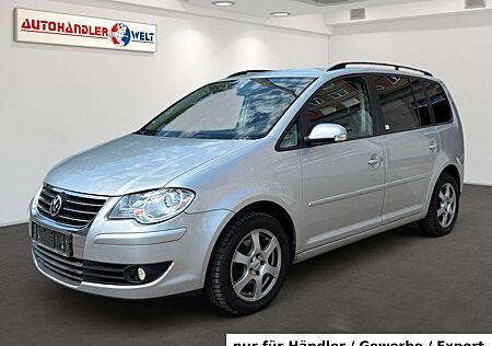 VW Touran Volkswagen 1.6i Klimaanlage PDC AHK