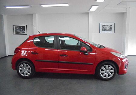 Peugeot 207 1,4 Filou Klima TÜV 06/2026