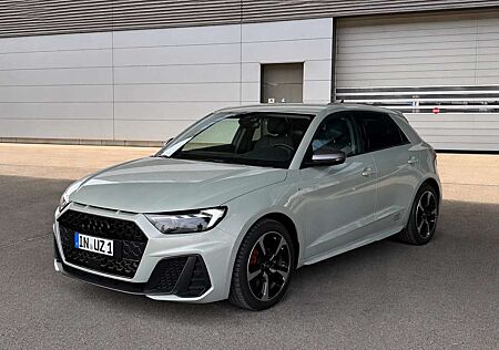Audi A1 40 TFSI S TRONiC S LiNE ACC/LED/GARANTi BiS 2030!