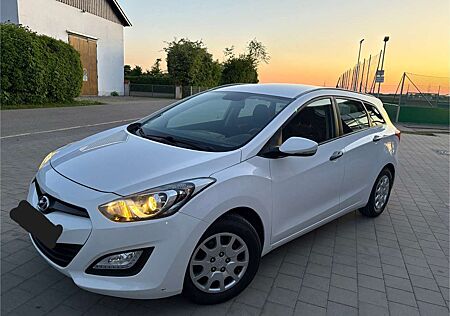 Hyundai i30 i30cw i30cw 1.4 Classic