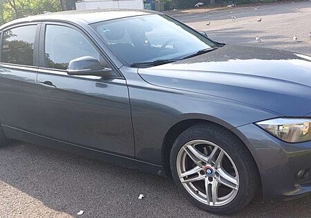 BMW 318 d