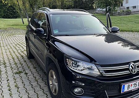 VW Tiguan Volkswagen 2,0 TDI BMT 4Motion Sport DSG