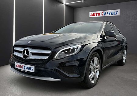Mercedes-Benz GLA 200 Automatik Bi-Xenon Navi Tempomat PDC USB