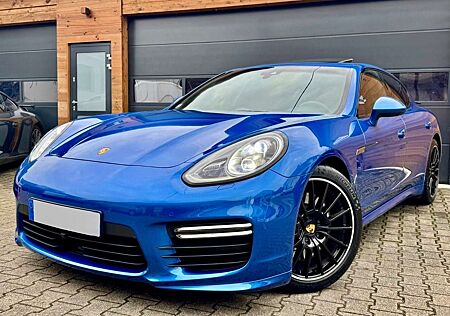 Porsche Panamera GTS V8 4.8 440 Schiebedach 360° Kamera