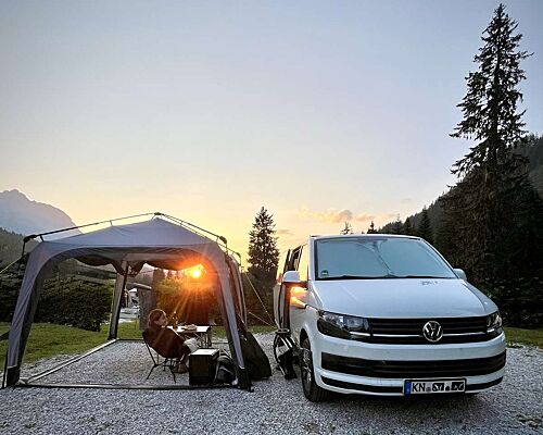 Volkswagen T6 Transporter lang | Camper Ausbau | Autark | 5 Sitze | gepflegt