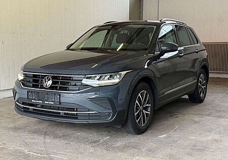 VW Tiguan Volkswagen *1.5*TSI*Life*PDC*ACC*LED*3-Zonen*