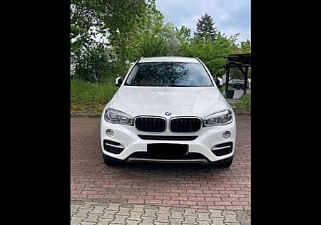 BMW X6 xDrive 30d HEADUP*S-DACH*KAMERA*AHK