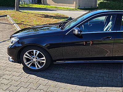Mercedes-Benz E 250 E 250 7G-TRONIC Avantgarde
