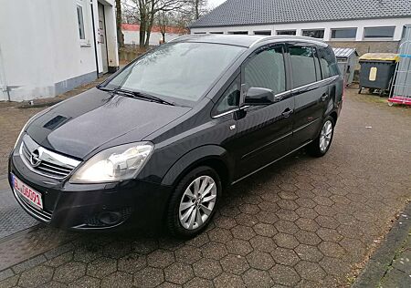 Opel Zafira Family Plus 7 Sitzer HU+ZR Insp neu