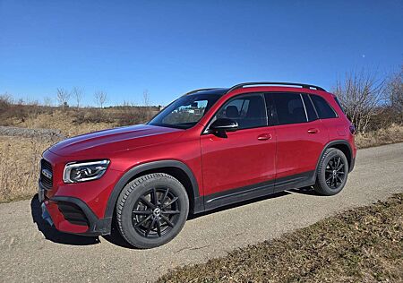 Mercedes-Benz GLB 220 AMG line