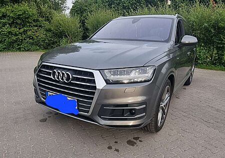 Audi Q7 3.0 TDI quattro tiptronic