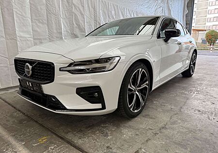 Volvo S60 B5 Plus Dark Pano Leder CarPlay Led Kamera